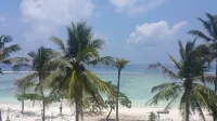 Hathaa Beach Maldives Hotel a Hulhumale