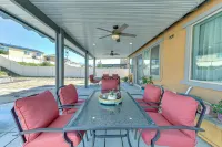 Patio & Yard: Luxe Beaumont Getaway!