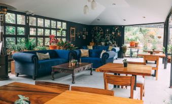 Liquidambar Hotel