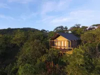 Muluwa Lodge Hotels near Into The Kruger Wildlife Gallery
