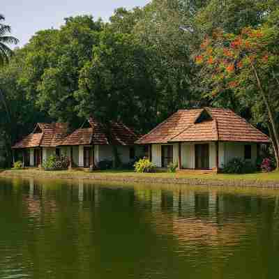Taj Kumarakom Resort and Spa Kerala Hotel Exterior