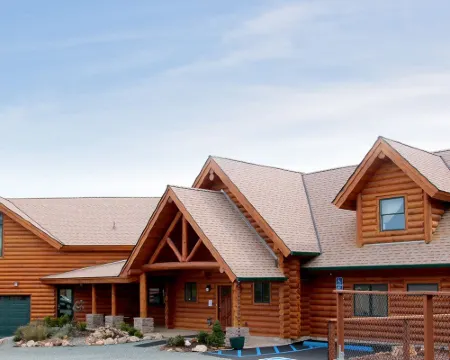 คอร์ทวูดอินน์ โรงแรมในMurphys