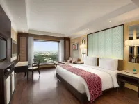 Ramada Plaza by Wyndham Chennai Hotels near Light House