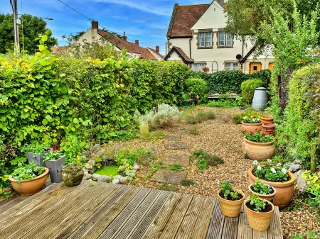 Clematis Cottage Отели рядом с достопримечательностью «Парк Виктория»