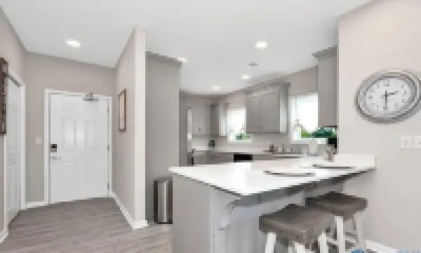 3B Luxury New 2BR apartment in delightful Huntsville close to mall, aquatic ctr