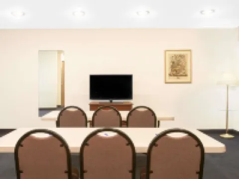 曾斯維爾温德姆唄盟酒店 馬斯金格姆縣酒店