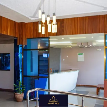 Hotel Taji