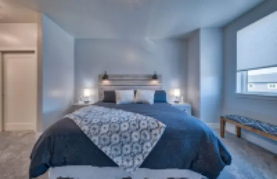 -:- Howdy Hideaway -:- Modern New Construction - 4BR+