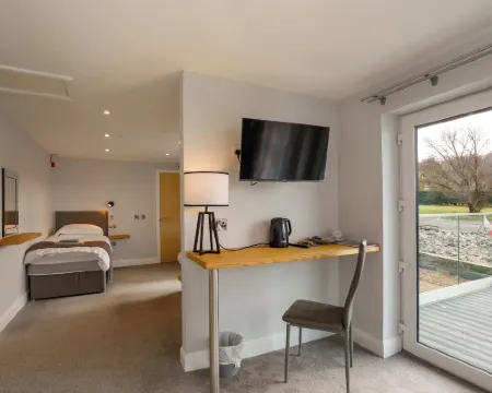 牡蠣康內爾酒店 奧本酒店