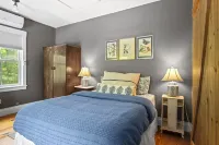 Private Pool & Pickeball - Fern Leaf Farmhouse