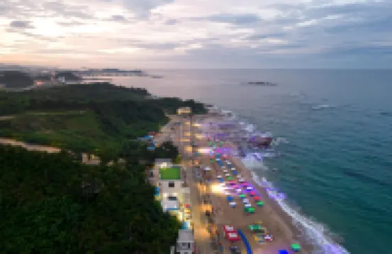 Goseong Ayajin Stay (10 Second Walk from Ayajin Beach)