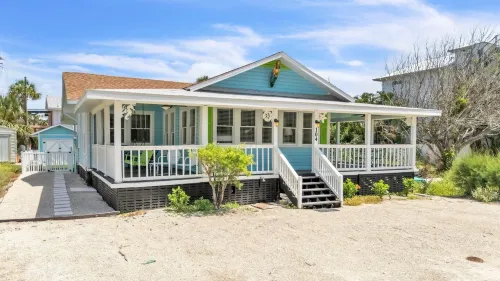 Marmalade Mermaid 3 Bedroom Home by Redawning