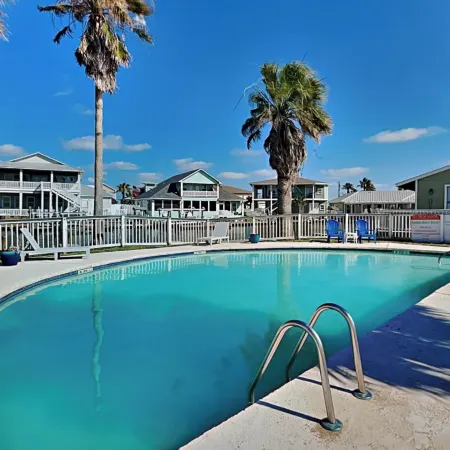 Kontiki Beach Resort 318