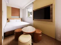 CVS・BAY HOTEL Main Building・Bay Tower