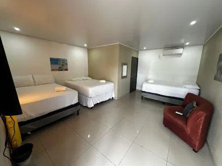 Madrid Resort Отели в г. Комаягуа