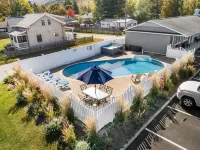 Top Notch Inn Hotels in Gorham