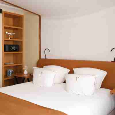 Five Seas by Inwood Hotels Rooms