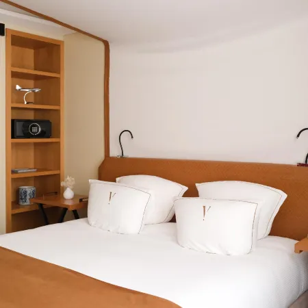 Five Seas by Inwood Hotels