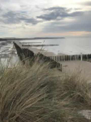 Pleasant house in quiet neighborhood with garage and fenced garden. Hotels in Wissant