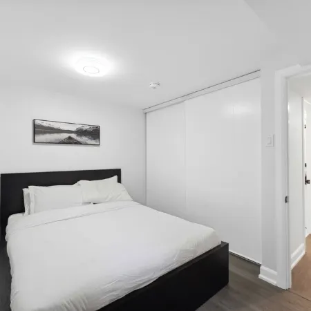 Modern 3 Bedroom Suite