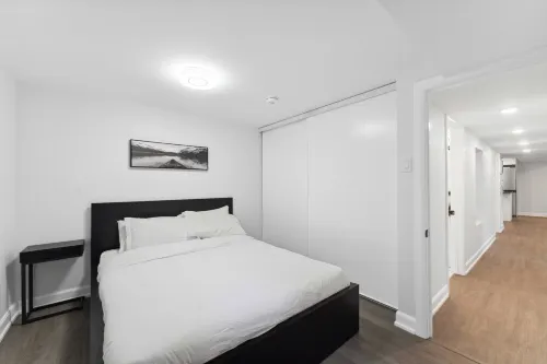 Modern 3 Bedroom Suite