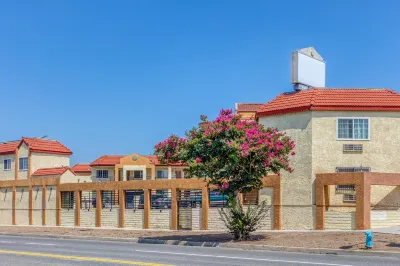 Heritage Inn Hotels near Memories