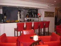 Temple Hotel - bar