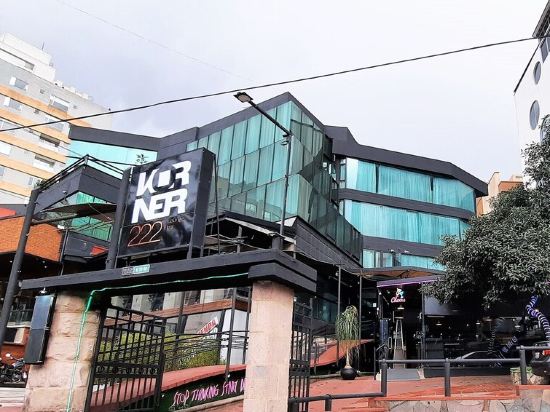 MH Family Suite in the best area of the city (2 Queen beds)