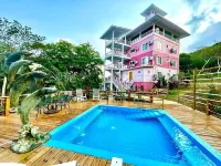 Utila Suite Sleeps 6 Hotels in Utila