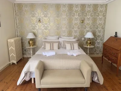 Luxury property Tours Loire Valley Château de Beauvois - La Maison Younan附近的飯店