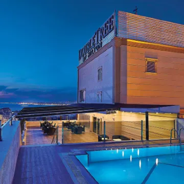DoubleTree by Hilton Izmir - Alsancak Hotels near Izmir 9 Eylul University