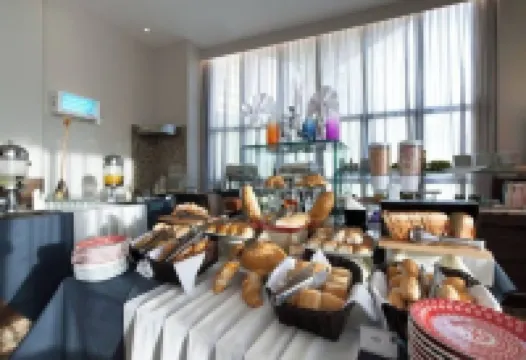 NATAL PLAZA - Suite on the 19th floor