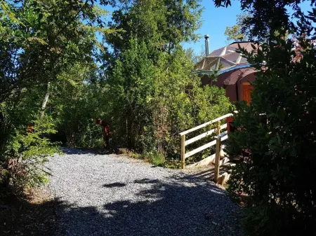 Jardín de Domos Pucón. Domes for 4  passengers.