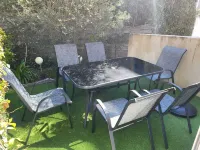 Cosy ground floor apartment for 4 to 6 people by the sea