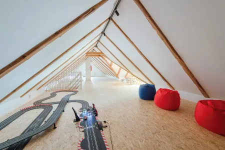 Luxury Villa with sauna, cinema & kids play room in Lázně Libverda Отели в г. Лазње Либверда