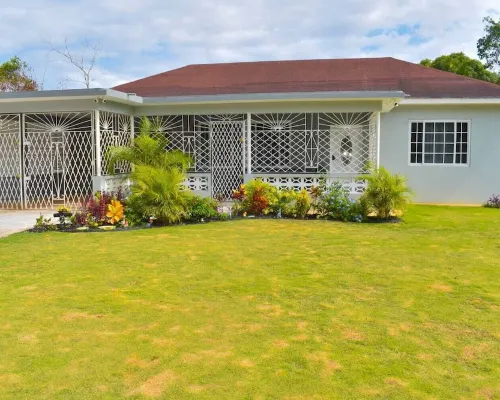 Luxury 3Br Villa I Private Pool I High-Speed Wi-Fi I Near 876 Beach Club Hotels in Coral Spring