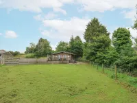 The Cabin Hotel a Rhos