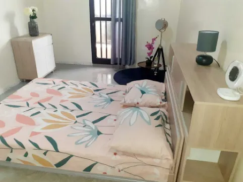 Secure, quiet accommodation