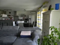 Bel Appartement Avec Grande Terrasse à 5mn à Pieds de la Plage et des Commerces