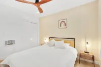 Spacious 2BR w/ Fast Wi-Fi + Parking in El Cajon