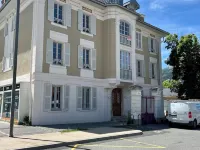 Villa Anita -town center -private parking- wifi. Hotels in Barcelonnette