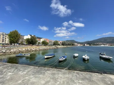 Deluxe Penthouse very close to the beach, Free Parking