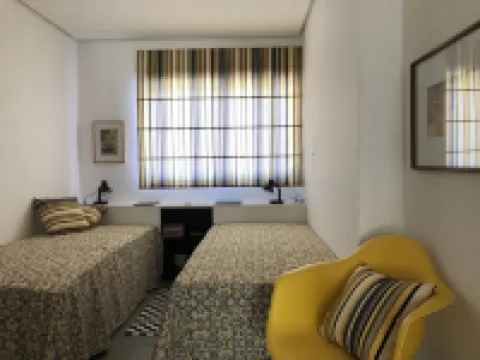 Magnificent 2 Bedroom Central Apartment