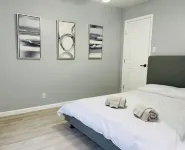 Waterfront Bliss...Family-Friendly Retreat...Austin Lake Travis Hotels in Hudson Bend