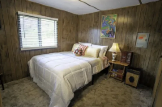 A Cozy Retreat Nestled in the Mountains