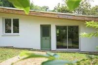 The Green Escape - Cozy & Chill Hotels in Brunoy