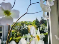 Chic Urban Stay 2Br with Parking- Bel4 Hotels in 