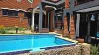 Unique Homestays A - 2 bedrooms with swimming pool and Free Wi-Fi