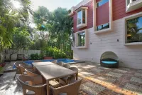 Lavender Stays 3BHK VIlla Private Pool Hotels in Nerul