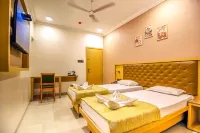Hotel Maratha Palace Hotels near Someshwar Temple